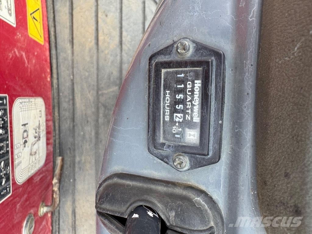 Yanmar SV08 (1D477) Mini bageri < 7t