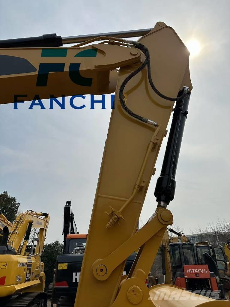 CAT 325 D Bageri guseničari