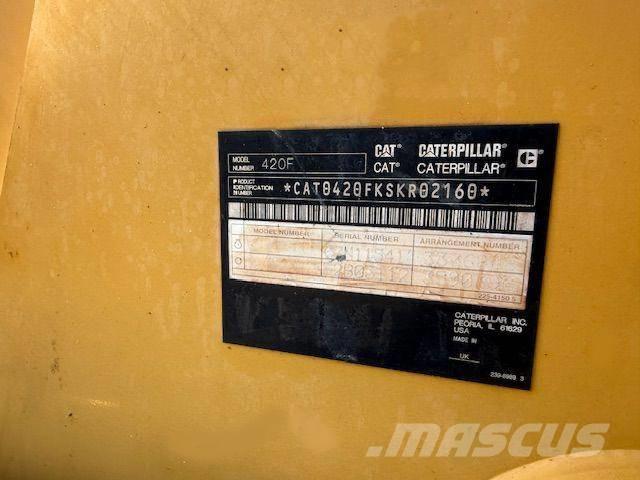 CAT 420 F Rovokopači