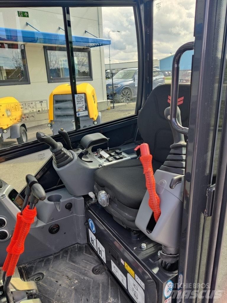 Yanmar SV17-VT Mini bageri < 7t
