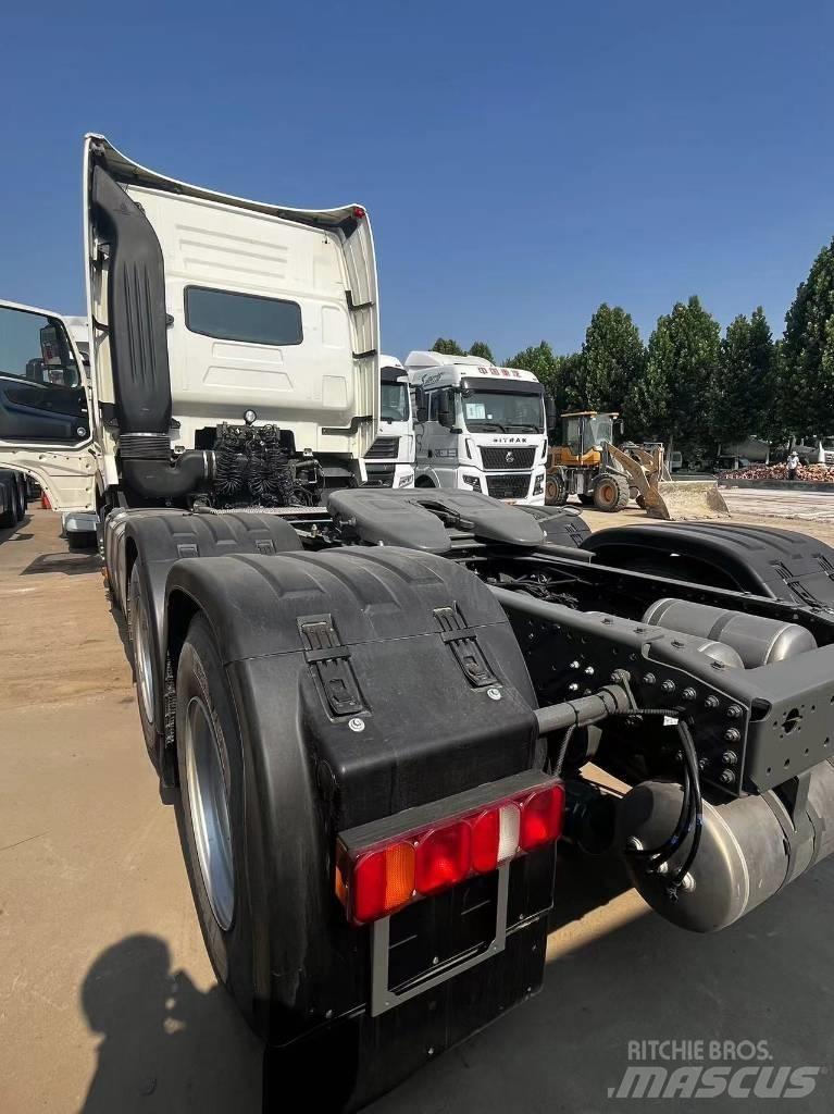 Sinotruk T7H Tegljači