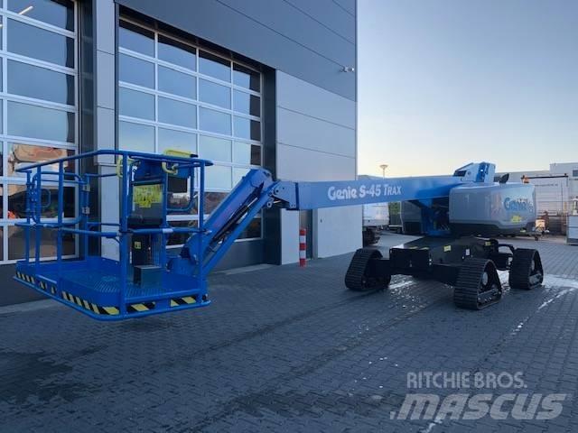Genie S 45 XC Trax Teleskopske podizne platforme