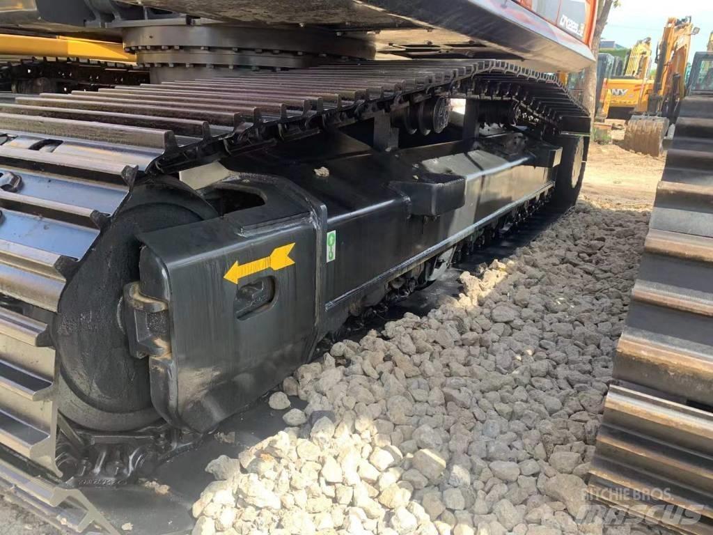 Doosan DX 225 Bageri guseničari