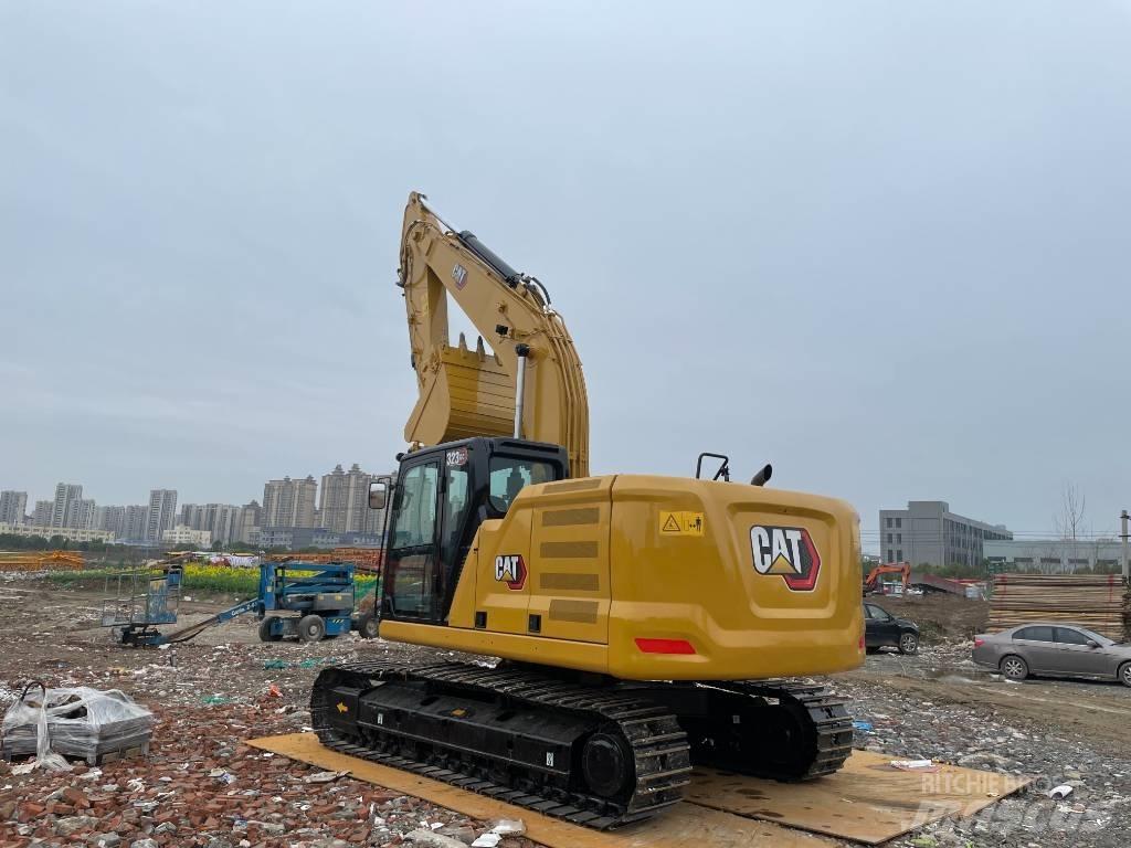 CAT 323GC Bageri guseničari
