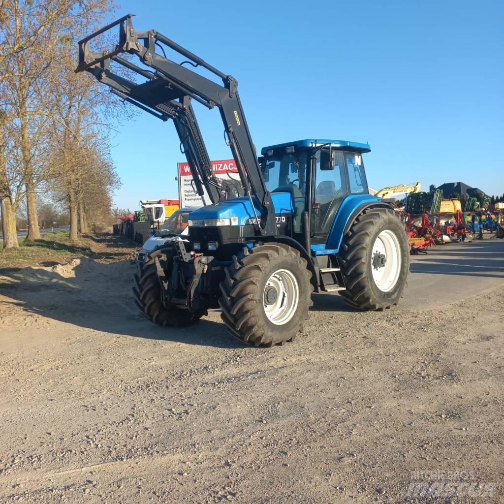 New Holland 8770 Traktori