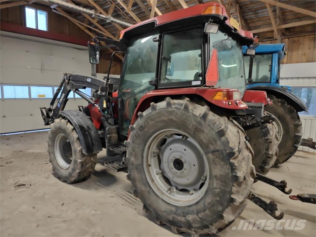 CASE JXU 115 Traktori