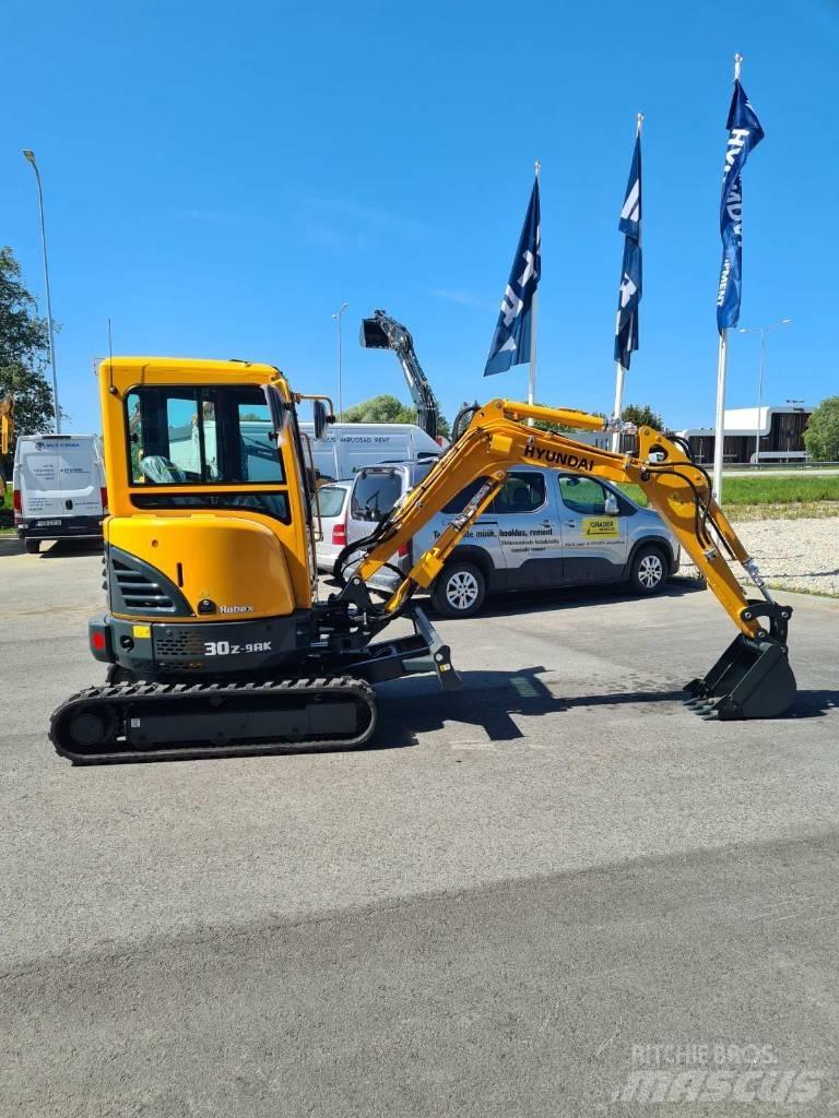 Hyundai R30Z-9AK Mini bageri < 7t