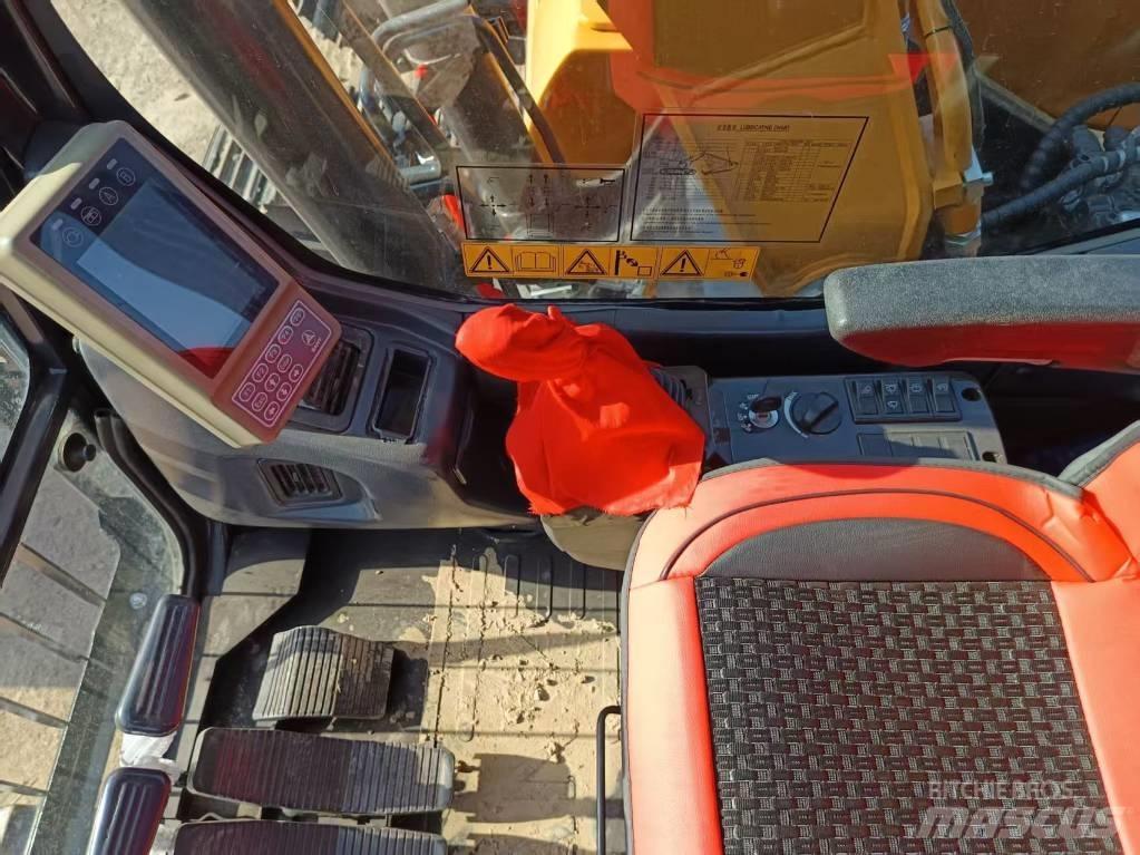 Sany SY155C Bageri guseničari