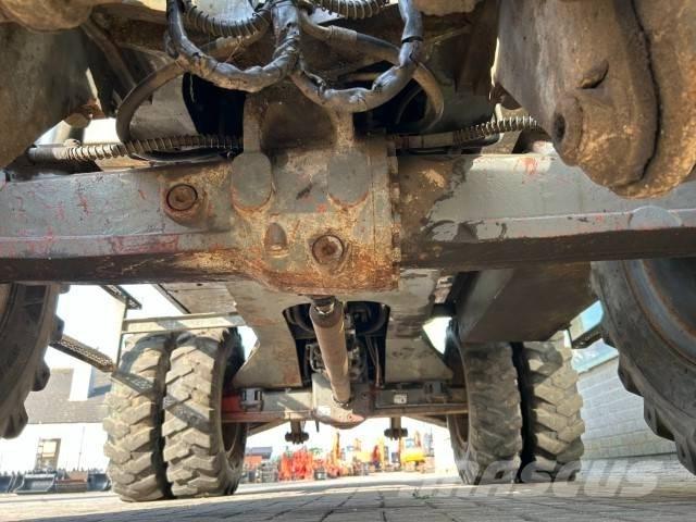 JCB JS 150 W Bageri točkaši