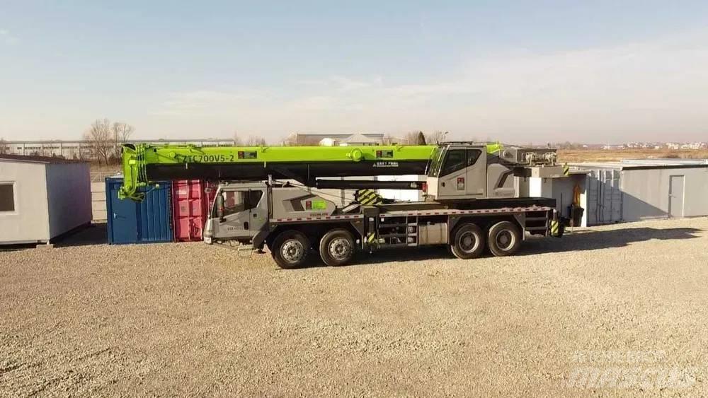 Zoomlion ZTC700V562 Derik kranovi