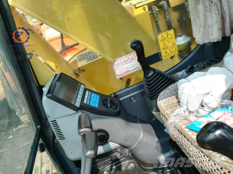 Komatsu PC 128 US-8 Midi bageri 7t – 12t