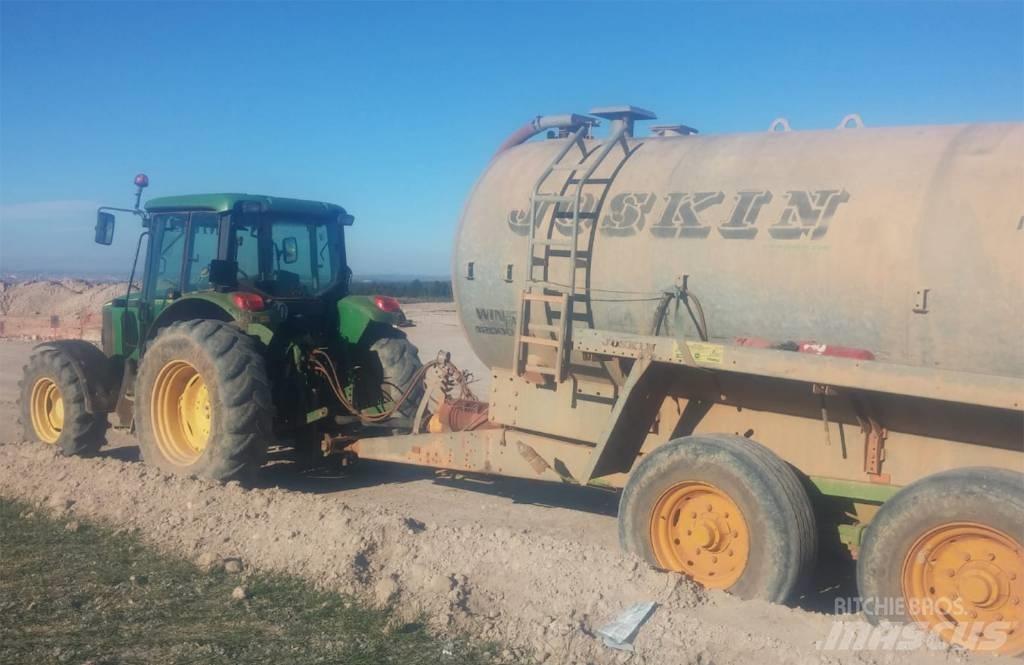 John Deere 6220 Traktori