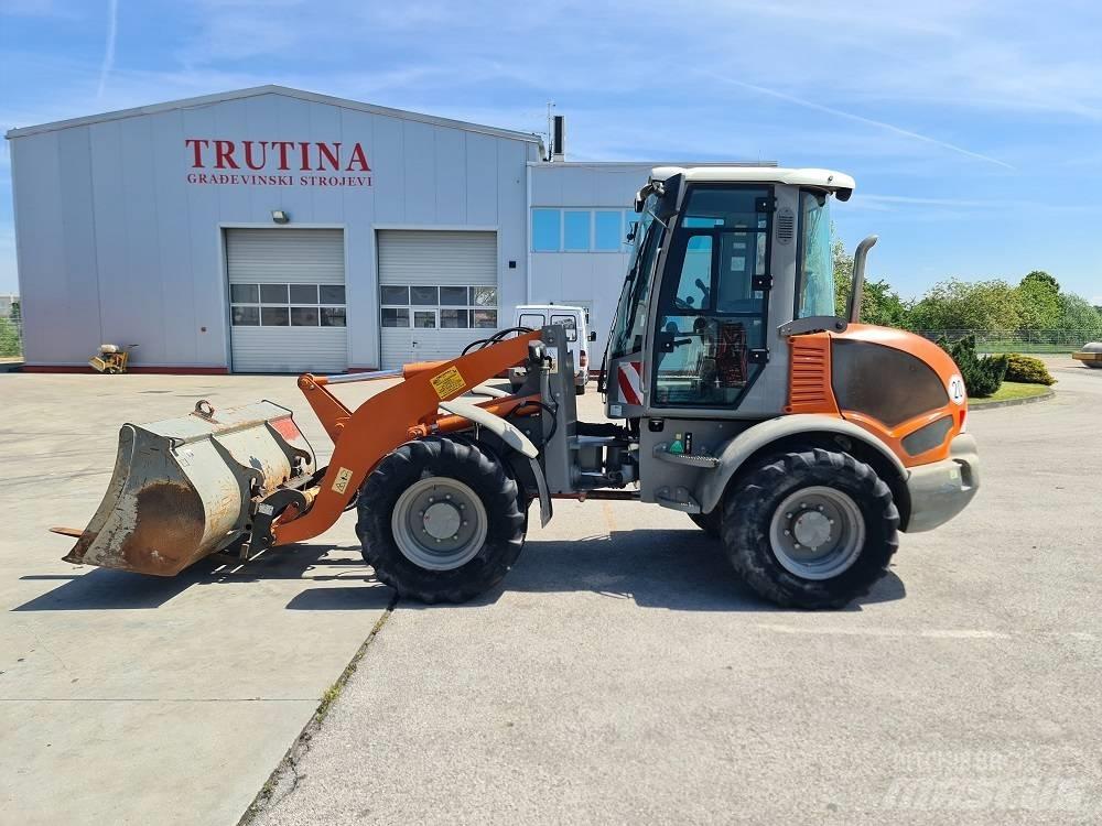 Atlas AR75e Utovarivači na točkove