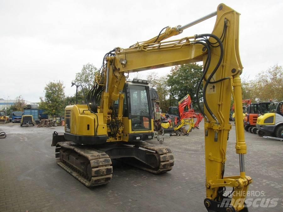Komatsu PC138 US-8 Bageri guseničari