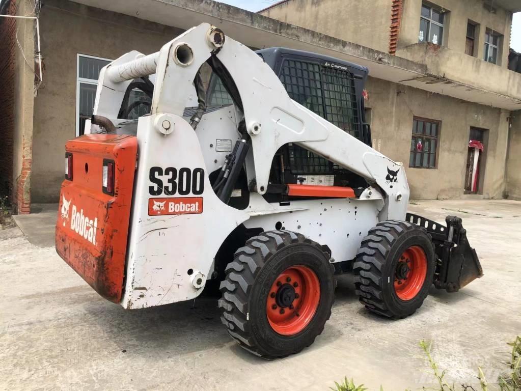 Bobcat S 300 Skid steer mini utovarivači