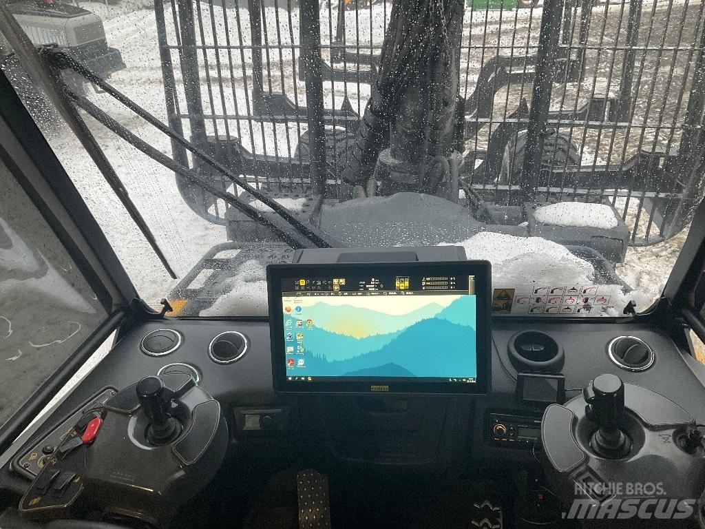 Ponsse BUFFALO AF 8W Forvarderi