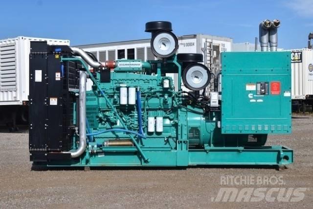 Cummins QST23 Dizel generatori