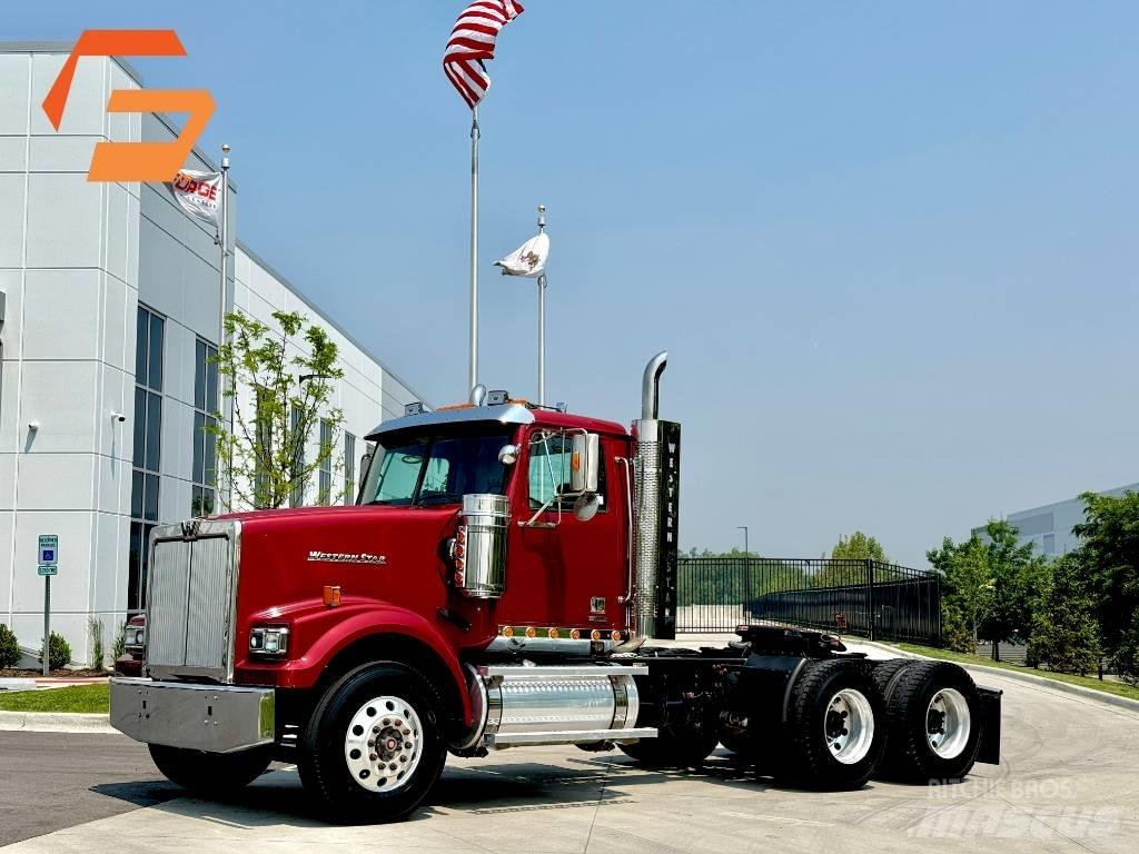 Western Star 4900 SF Tegljači