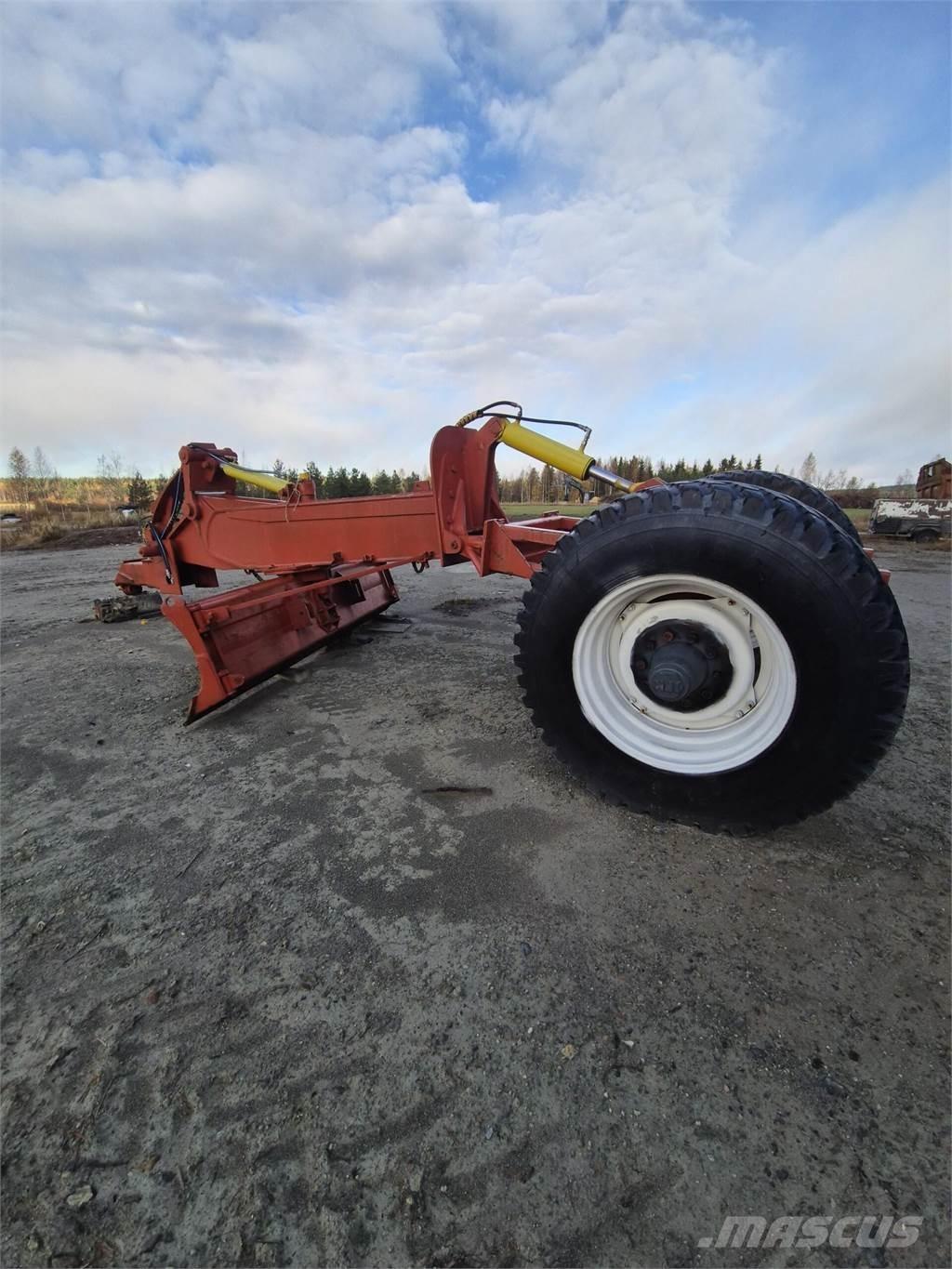  Peltolana omateko Daske za put