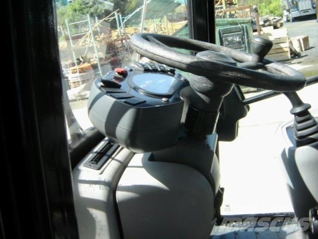 CAT 908 M Utovarivači na točkove