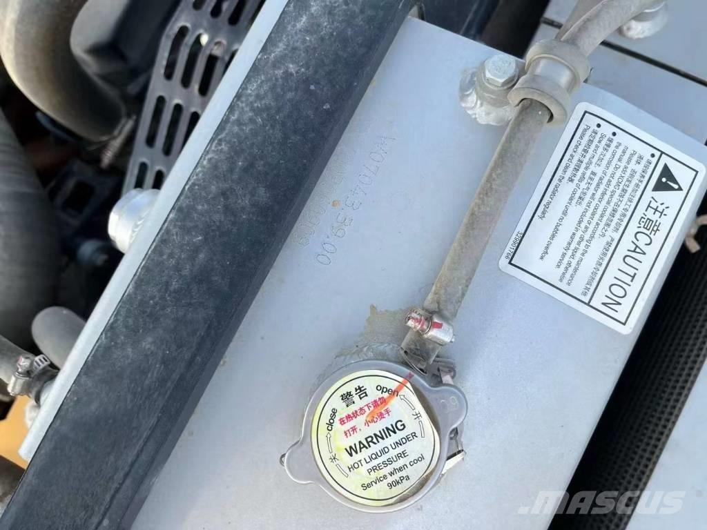 XCMG XE200DA Bageri guseničari