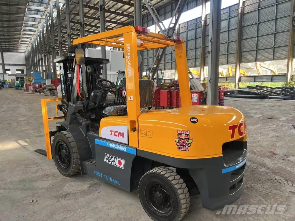 TCM 5t Dizelski viljuškari