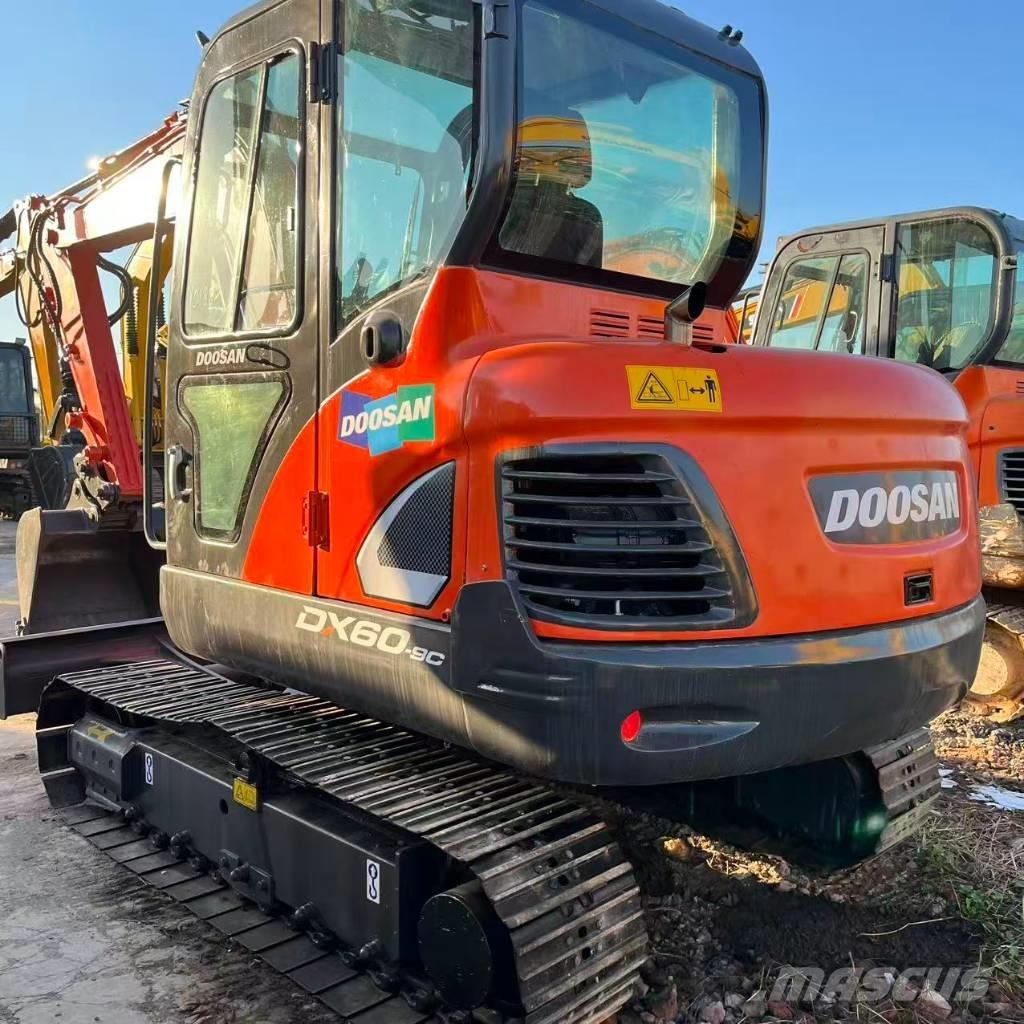 Doosan DX 60 Mini bageri < 7t