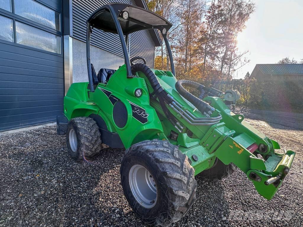 Avant 745 Višenamenski utovarivači