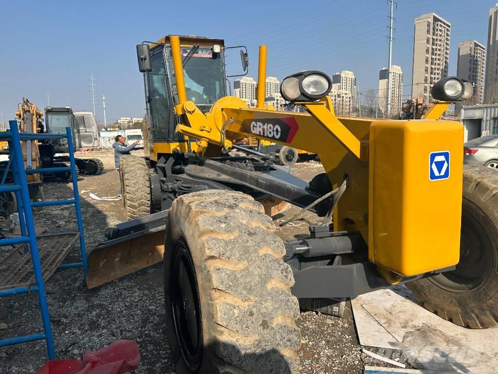XCMG GR 180 Grejderi