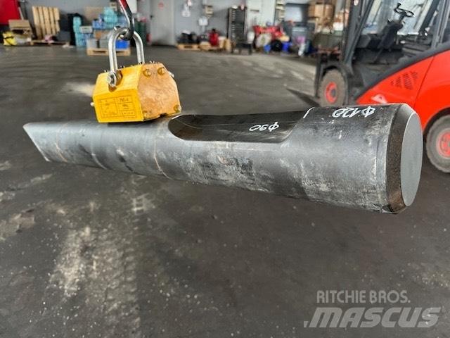 Montabert 120 MM Čekići
