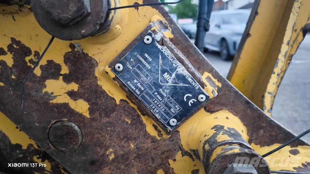 CAT M 313 D Bageri točkaši