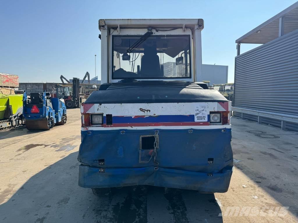 CAT PS-300B Gumeni valjci na točkovima