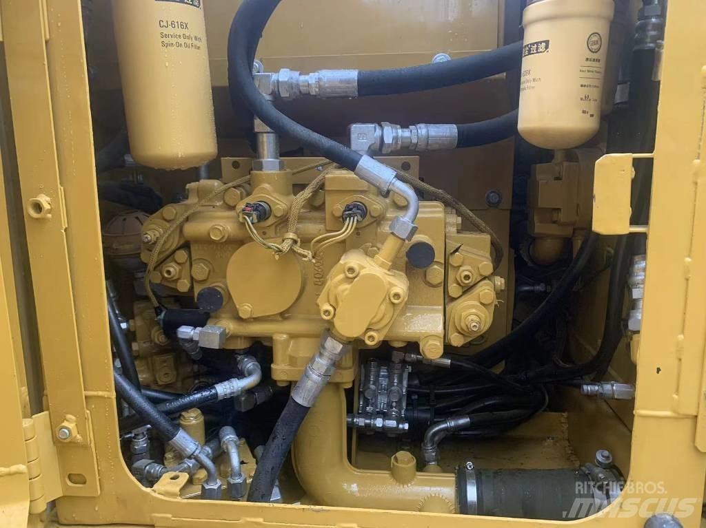 CAT 312D Bageri guseničari