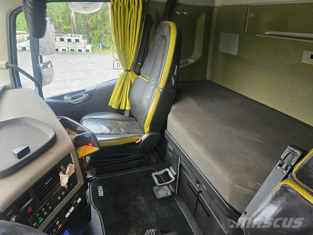Volvo FH 16 750 Kiperi kamioni