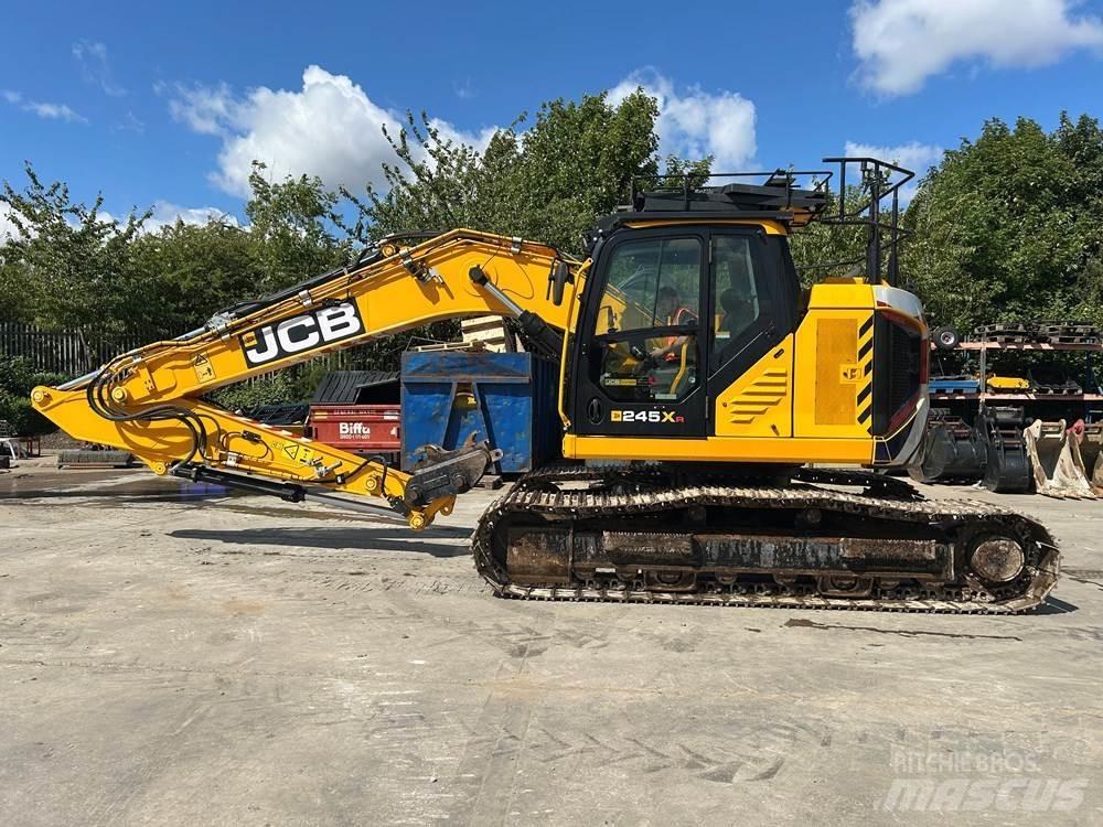 JCB 245XR Bageri guseničari