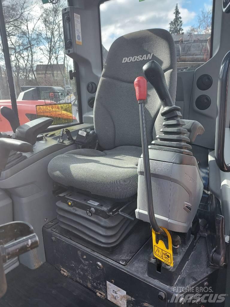 Develon DX 50 Z-7 Mini bageri < 7t