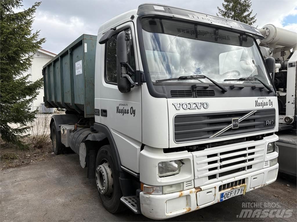 Volvo FM7 Kamioni za podizanje kablova