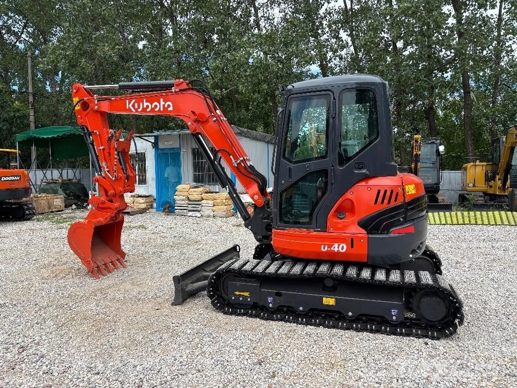 Kubota U40 Mini bageri < 7t