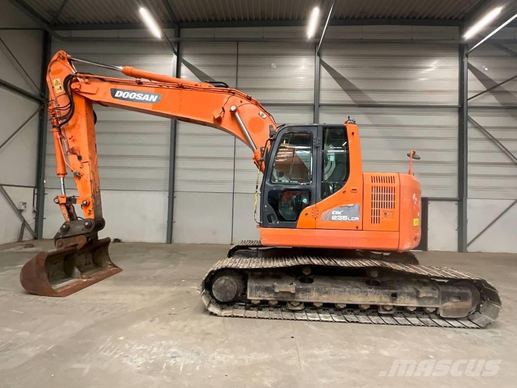 Doosan DX 235 LCR Bageri guseničari