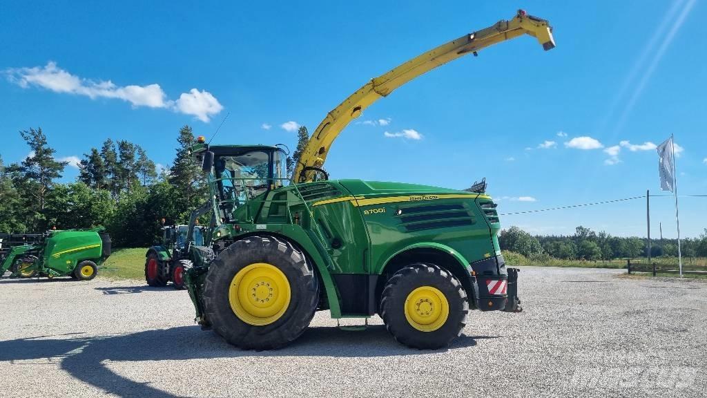 John Deere 8700i Mašine za stočnu hranu sa sopstvenim pogonom
