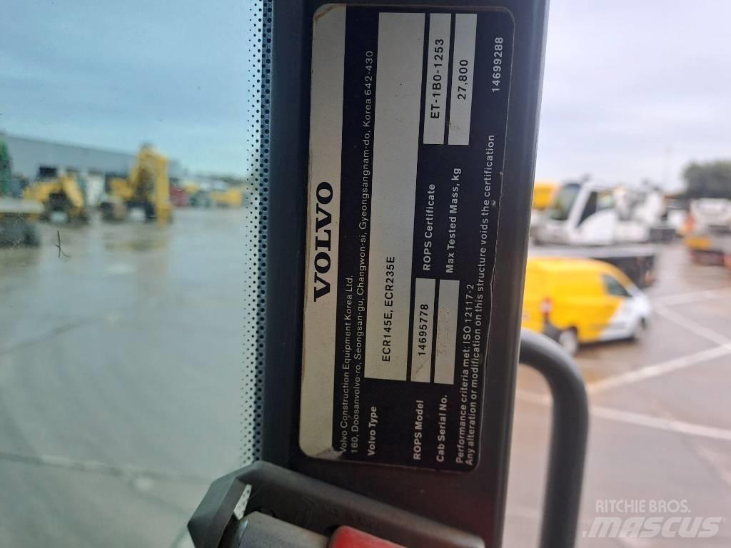 Volvo ECR235EL Bageri guseničari