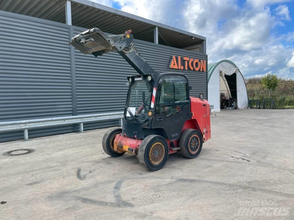 JCB R260 Skid steer mini utovarivači
