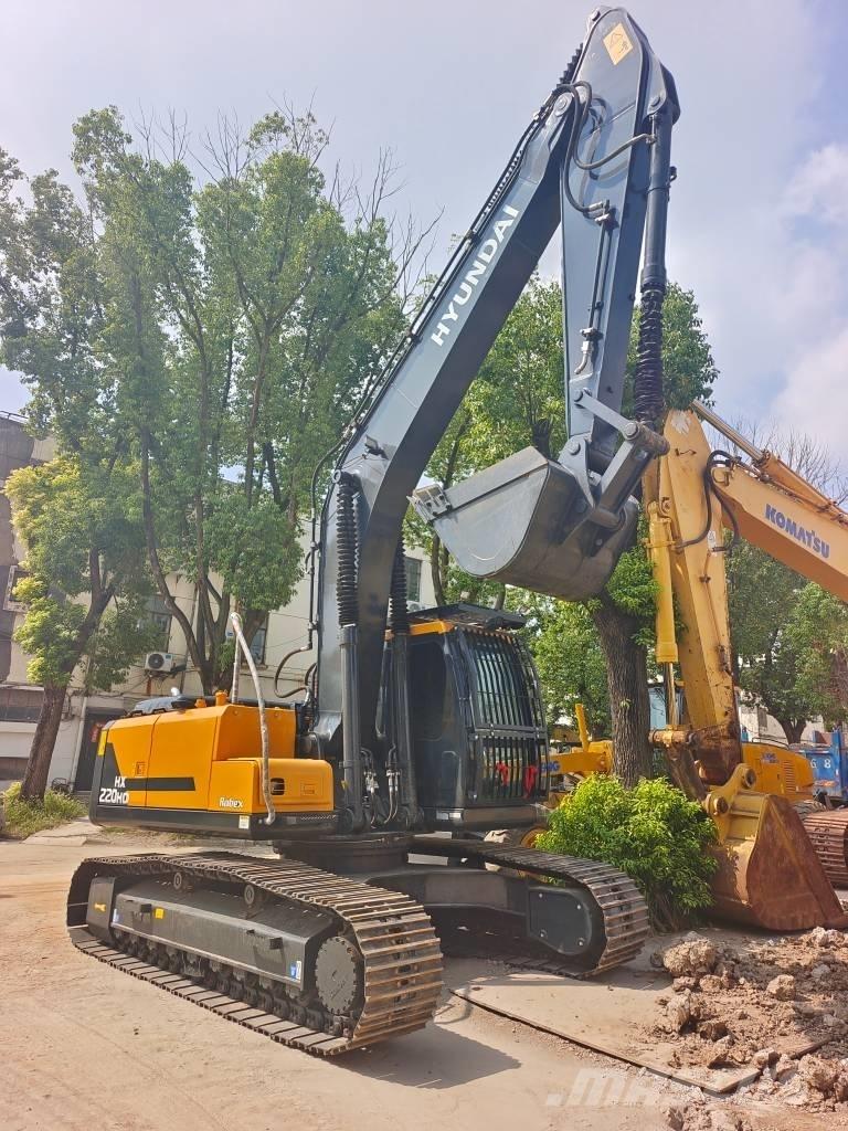 Hyundai HX 220 HD Bageri guseničari