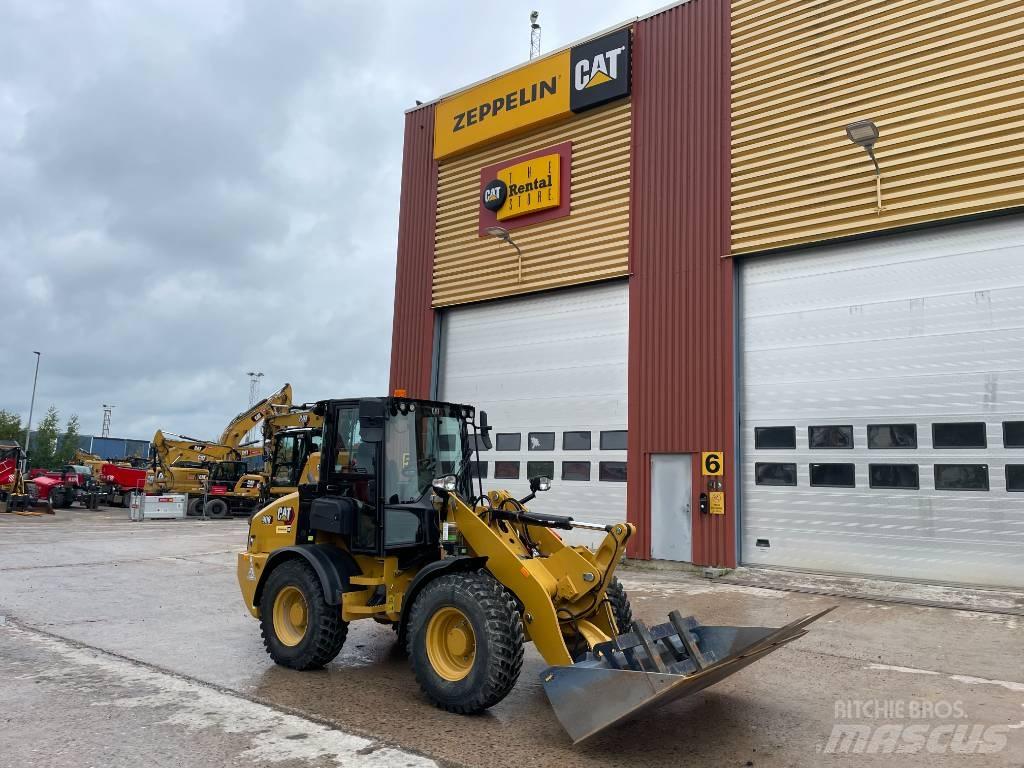 CAT 908 M Utovarivači na točkove
