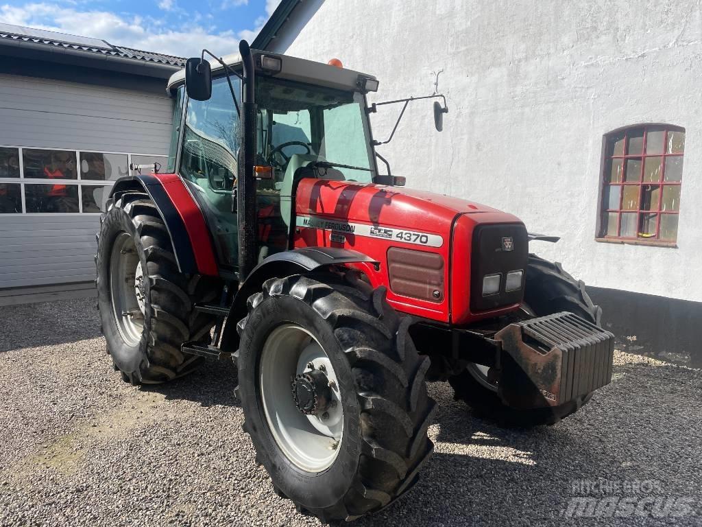 Massey Ferguson 4370 Traktori