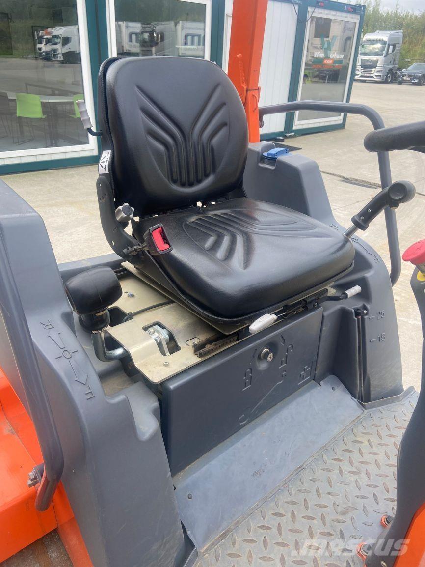 Hamm HD12VV (5986) Nabijači zemlje