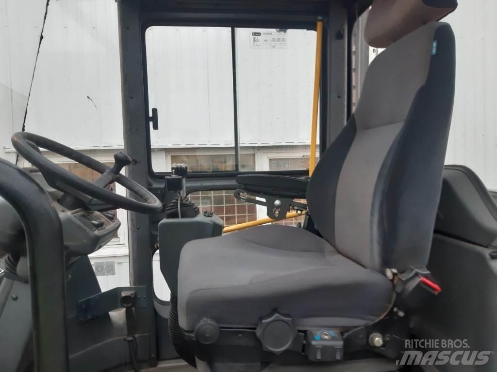 Kalmar DCE150-12 Dizelski viljuškari