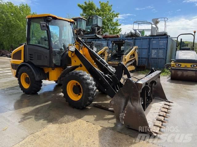 JCB 406 Utovarivači na točkove