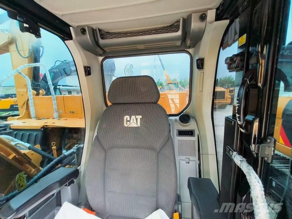 CAT 320 GC Bageri guseničari