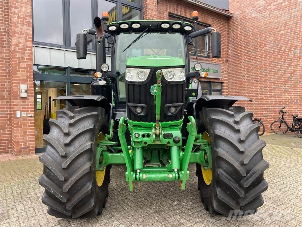 John Deere 6175R Traktori